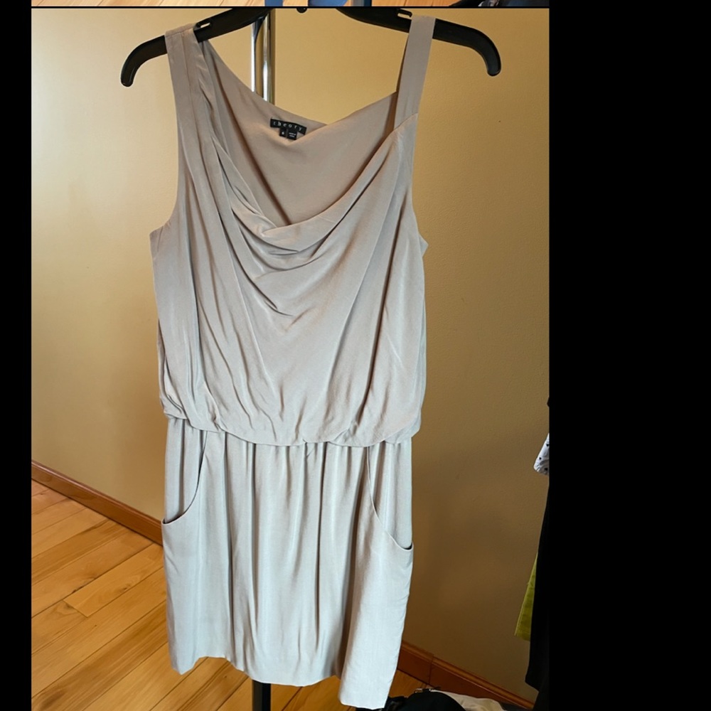 Theory Beige Dress with pockets